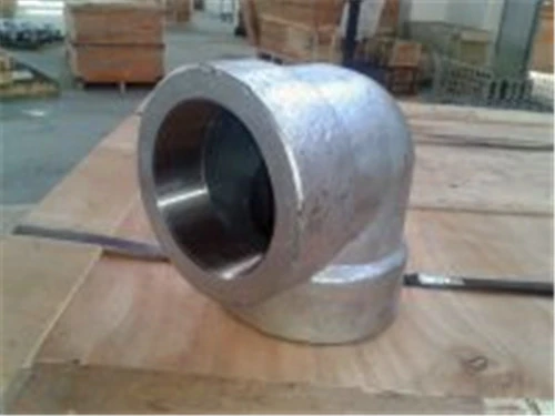 Acier inoxydable ASTM A 182  F 304 / F 304 L / F 316 L / F 317  coude fileté