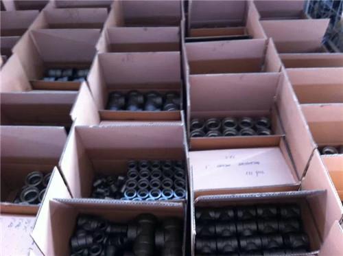 Acier allié au nickel B 564  UNS N 04400 / N 06600 / N 10276 / N 02200 / N 08800  SW Tee
